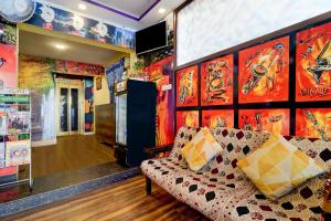 super collection o omni bus terminal gandhipuram formerly apple grand