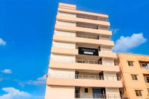 townhouse city hospital hinjewadi