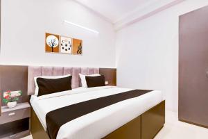 collection o rangpuri mahipalpur