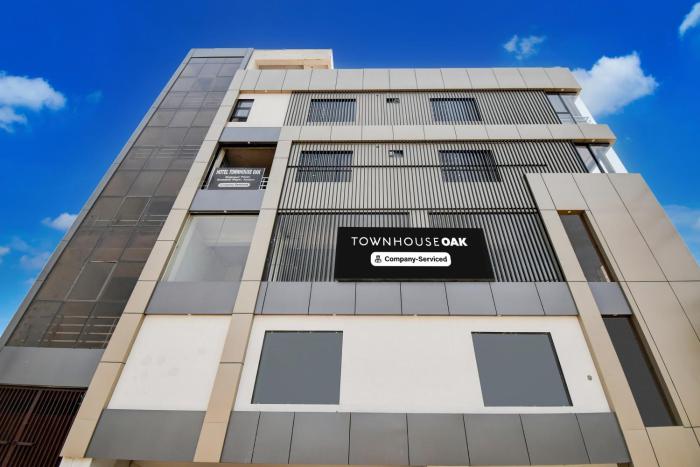 townhouse oak ratanpur panki