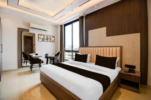 Townhouse Oak Ratanpur Panki,,3 star