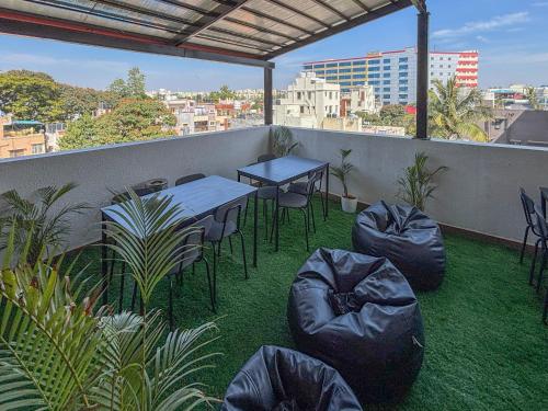 housr 24 serviced apartment koramangala bangalore