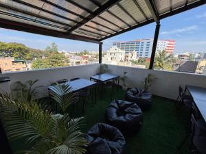 housr 24 serviced apartment koramangala bangalore