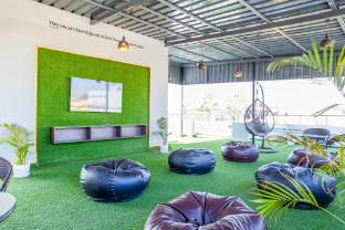 Housr Marathahalli Near Bagmane Park,,4 star