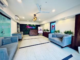 housr wakad pune hinjawadi road