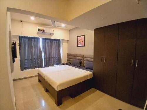 Housr Wakad Pune Hinjawadi Road,,4 star