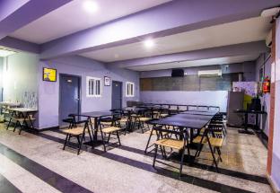 Housr Q City Hyderabad Near Us Consulate,,3 star