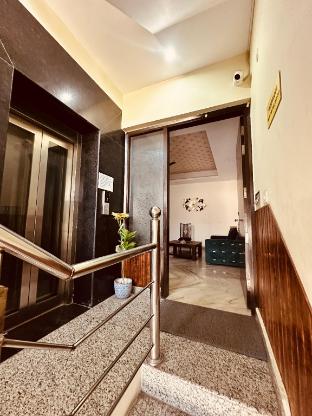 jpm suites noida 70