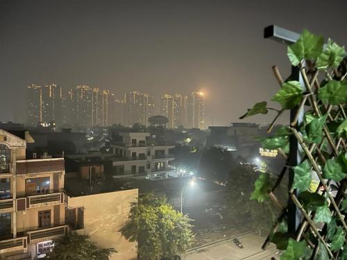 Jpm Suites Noida 70,,3 star