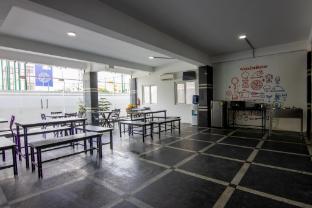 housr 84 kondapur near botanical garden