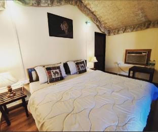 Shikaar Valley,,2 star