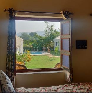 Shikaar Valley,,2 star