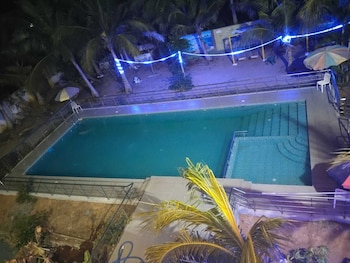 octagon beach resort pondicherry