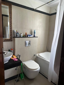 luxurious 1bhk apartment in gurgaon with shared pool and bbq area