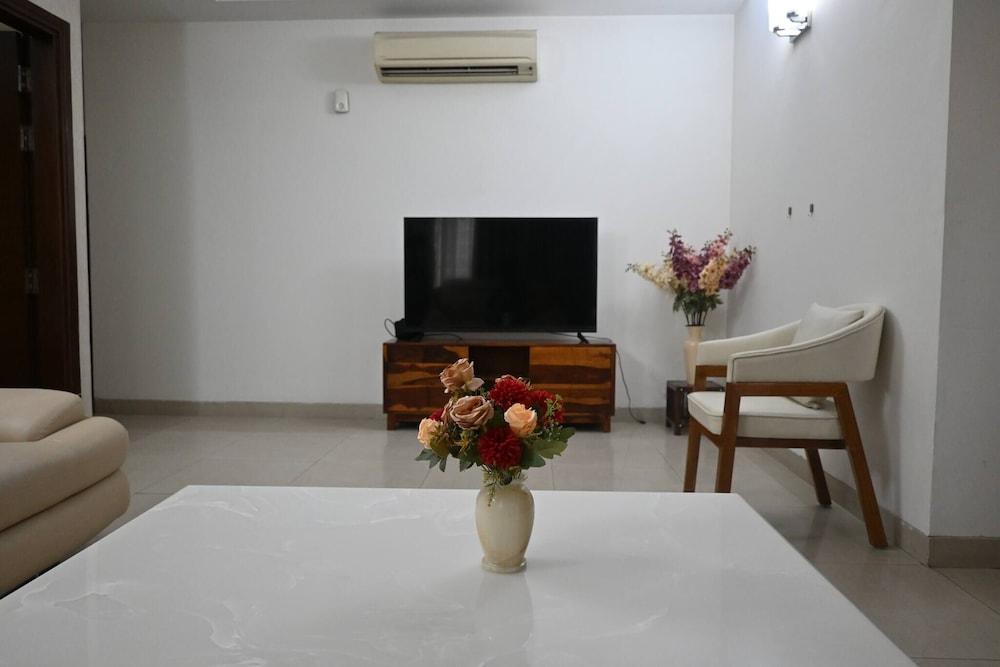 luxury furnished serviced apartments in gurgaon