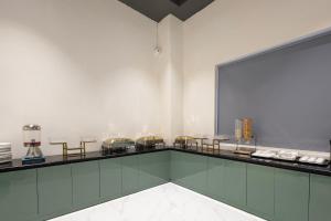 white ridge premium hotel