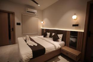 hotel umang palace