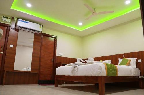 Aa Residency,,2 star