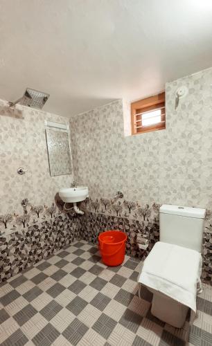 Kalloos Island Backwater Resort,,3 star