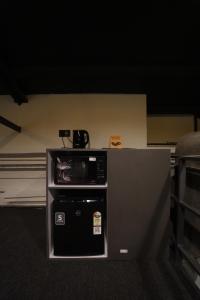 naptapgo japanese pod hotel near golden temple