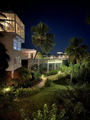 munjoh island house suites and spa