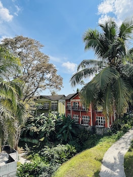 munjoh island house suites and spa