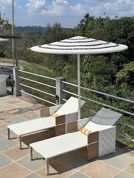 munjoh island house suites and spa