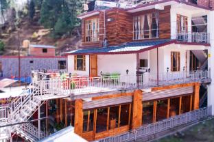near mountain hotel hidden heaven shimla