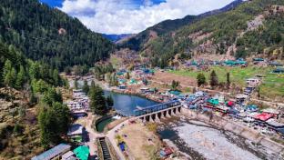 near mountain hotel hidden heaven shimla