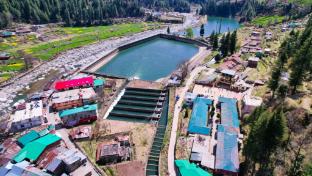 near mountain hotel hidden heaven shimla