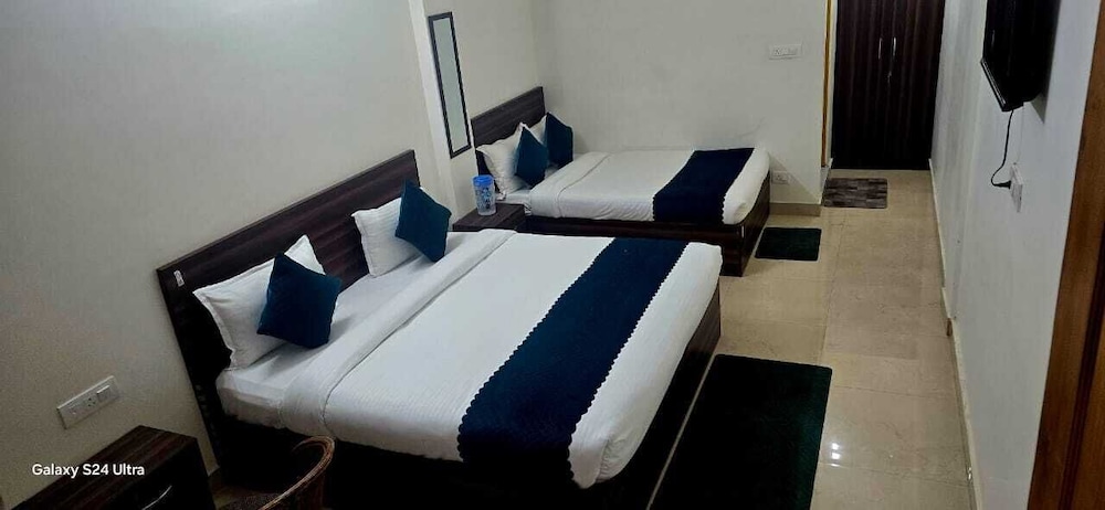 sr view valley bhimtal with parfect view