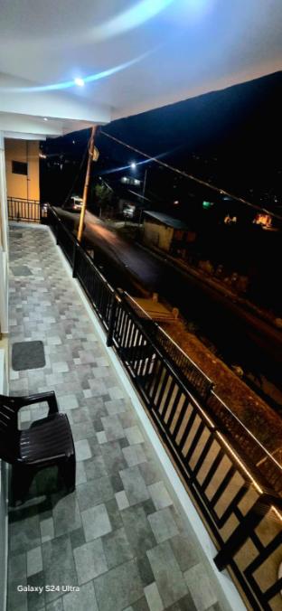 Sr View Valley Bhimtal With Parfect View,,2 star