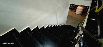 sr view valley bhimtal with parfect view