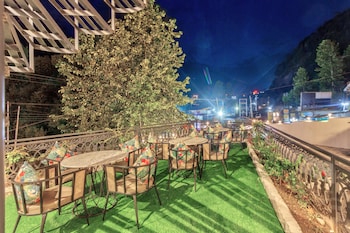 ekaanth by paradise chateau