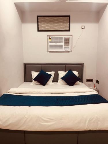 Kaal Bhairav Stay Inn,,2 star