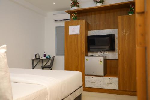 athidhi hotel and suites