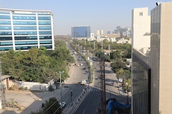 athidhi hotel and suites