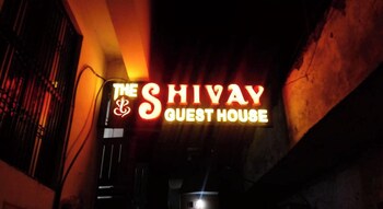 hotel shivay guest house varanasi