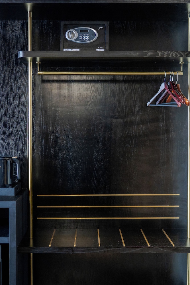 terratone boutique business hotel