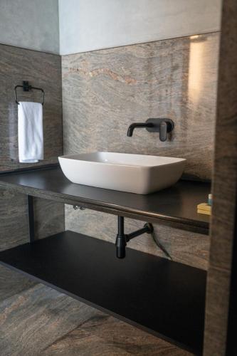 terratone boutique business hotel