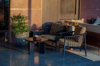 terratone boutique business hotel