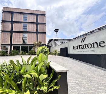 terratone boutique business hotel