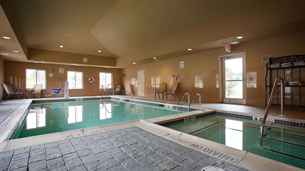 best western plus new cumberland inn and suites