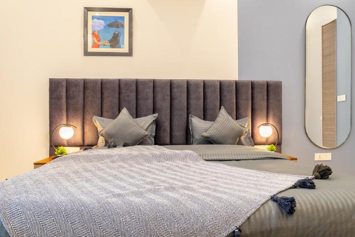 housr lotus villas sector 28 dlf phase 4