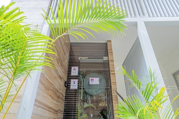 housr hsr 1 studio apartment near manipal hospital