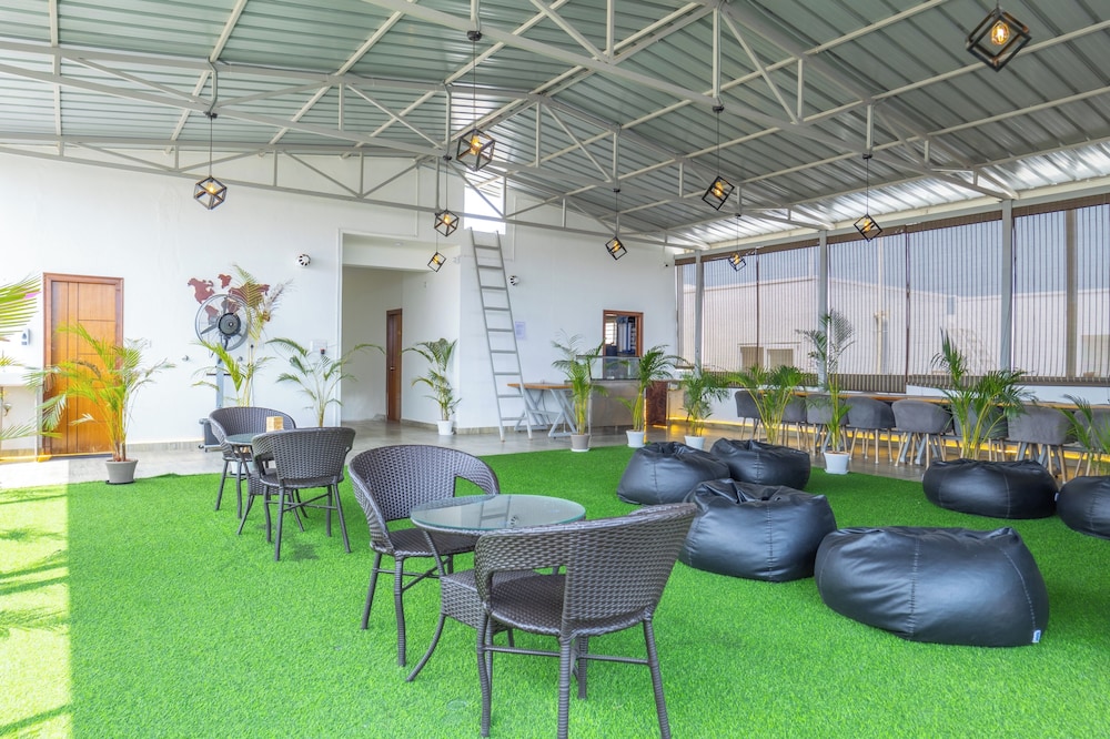 housr hsr 1 studio apartment near manipal hospital