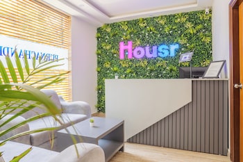 housr hsr 1 studio apartment near manipal hospital