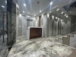 hotel shree guru near new delhi railway station