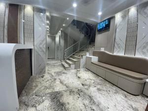 hotel shree guru near new delhi railway station