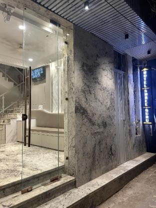 hotel shree guru near new delhi railway station